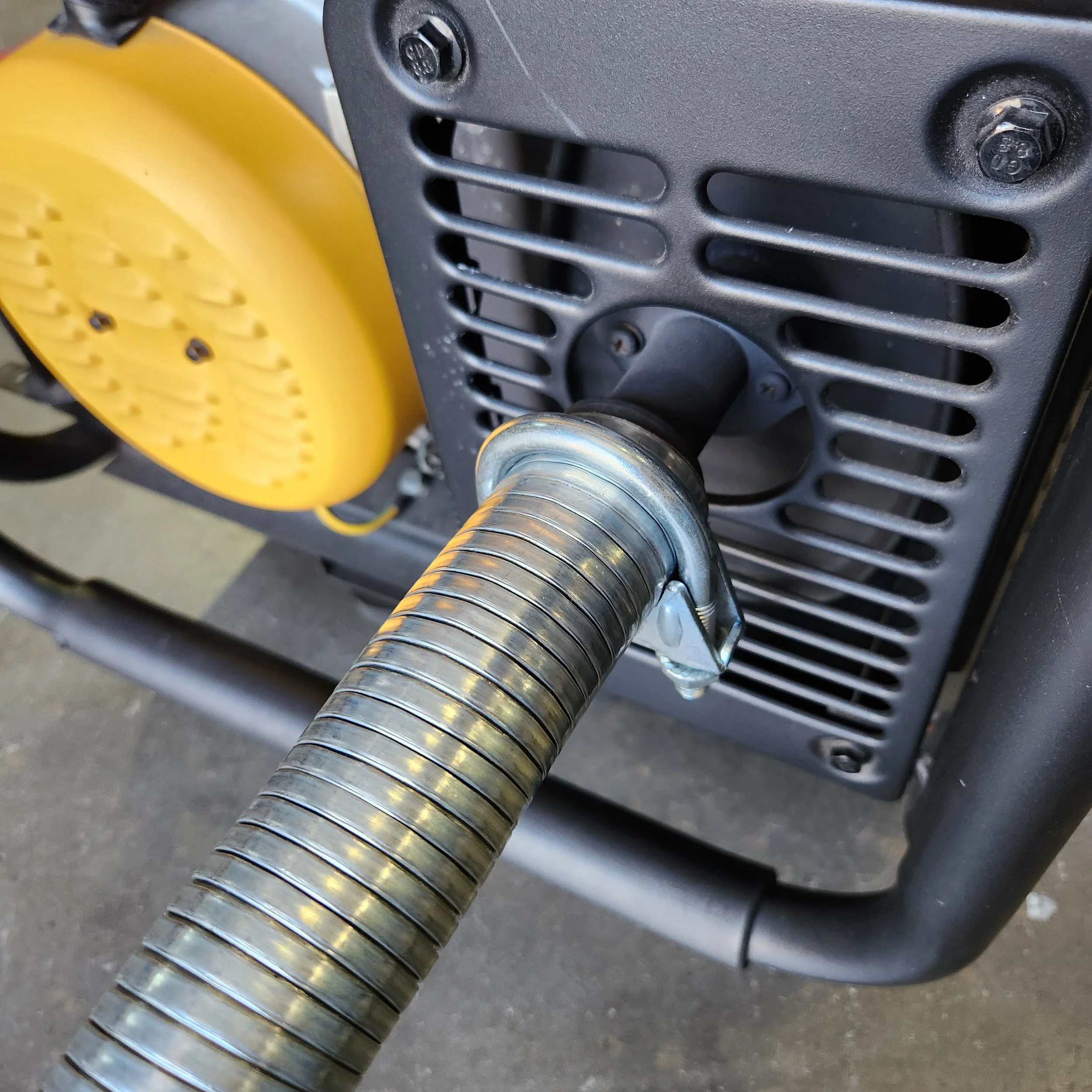 Universal Exhaust Extension kit - Wall Mount w/muffler